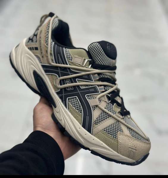 Кроссовки ASICS в Москве фото 3