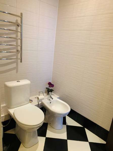 Выгодное предложение! Сдаётся светлая 2-комнатная квартира в в Кемерове фото 4