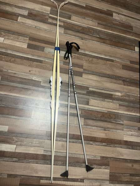 Б/У лыжи, ботинки