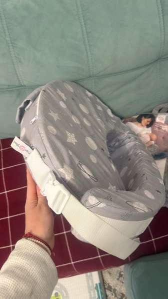 Подушка для кормления ребенка