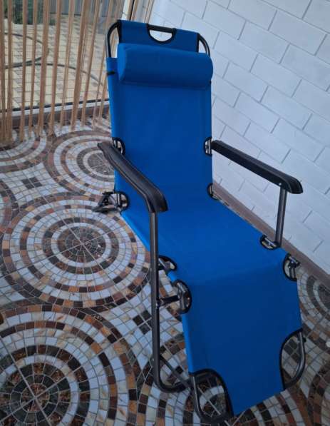 Шезлонг новый в Москве фото 4