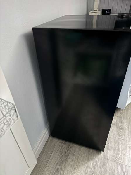 Холодильник Tesler RS-95 BLACK в Москве фото 4