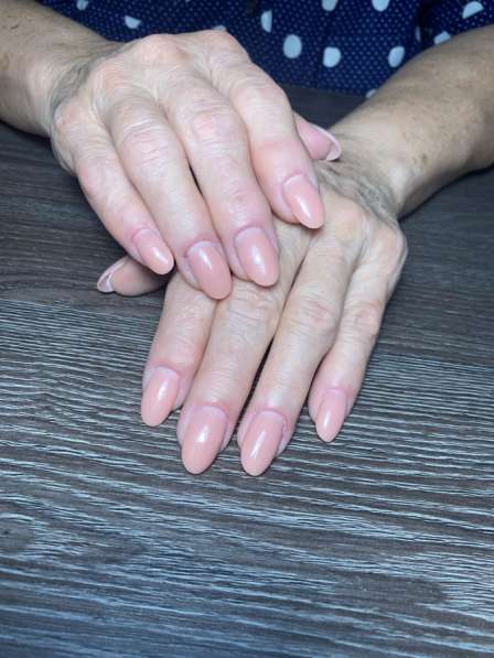 Маникюр, педикюр в Зернограде фото 5