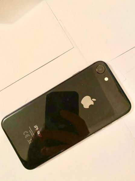 IPhone 8 серый космос в Москве