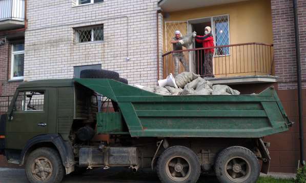 Вывоз строительного мусора КамАЗ смосвал в Нижнем Новгороде в Нижнем Новгороде