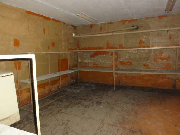 Продам нежилое помещение 173,8 м. В спальном районе, цокольн в Магадане фото 5