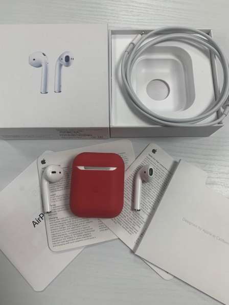 AirPods 2 поколения