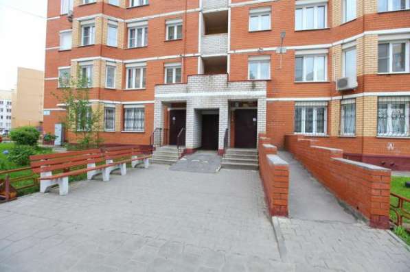Продам двухкомнатную квартиру в Липецке. Жилая площадь 62 кв.м. Дом кирпичный. Есть балкон. в Липецке фото 5