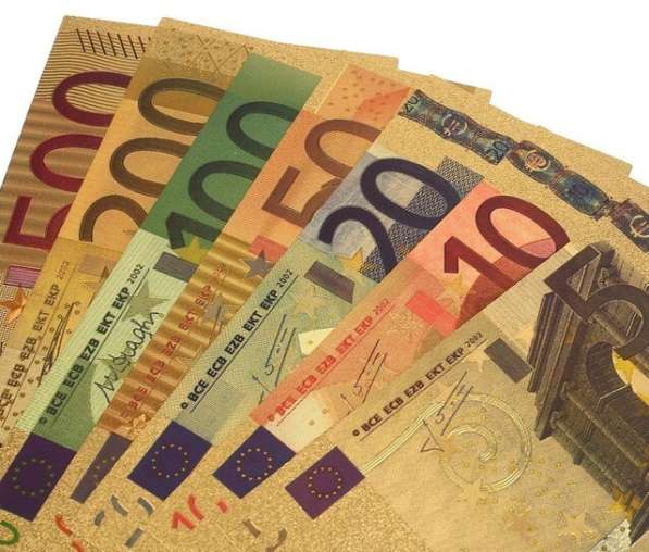 Набор из 7 позолоченных сувенирных банкнот 5-500 евро