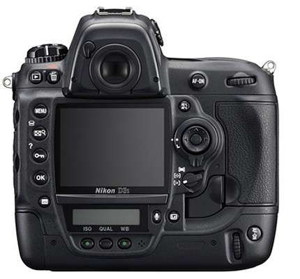 Продам фотоаппарат Nikon D3S Body в Коврове в Коврове
