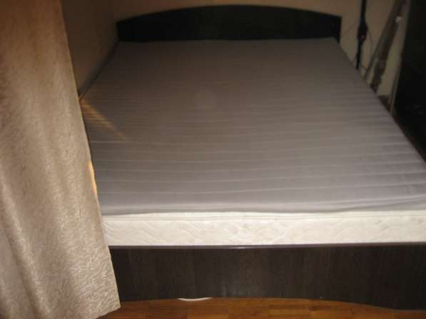 Продаю кровать