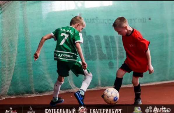 Тренер по футболу