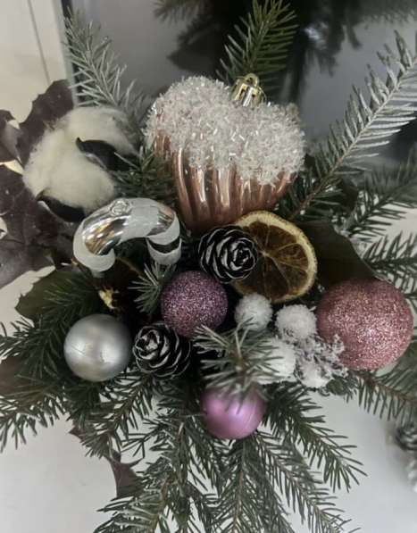 Новогодняя композиция в Ярославле фото 4