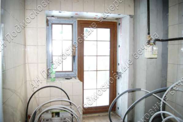 Продам коттедж в Москва.Жилая площадь 180 кв.м.Есть Электричество. в Москве фото 95