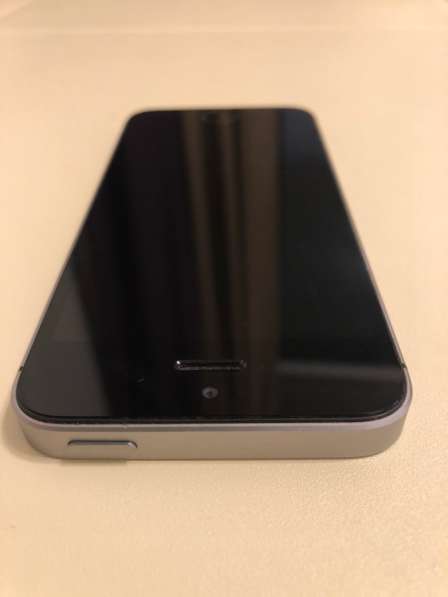 IPhone SE 32gb в Москве