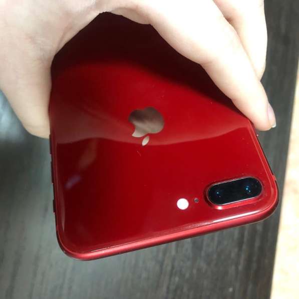 IPhone 8 Plus red в Москве фото 5