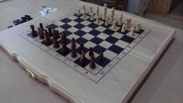 Шахматы шашки нарды три в одном в Симферополе фото 10