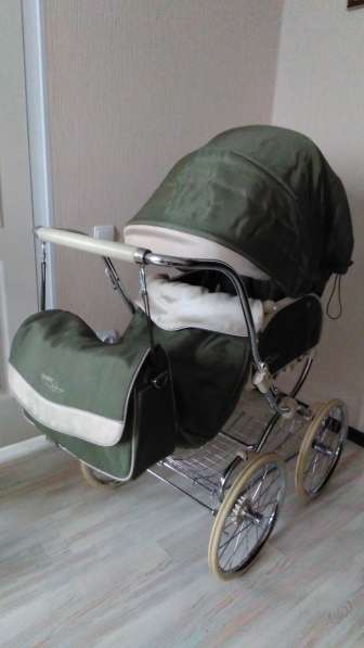 Продам удобную, практичную, коляску в ретро-стиле Geoby C605 в Вологде