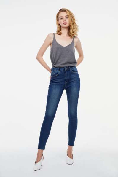 Фирменные модные джинсы !Доступные цены!! в фото 3