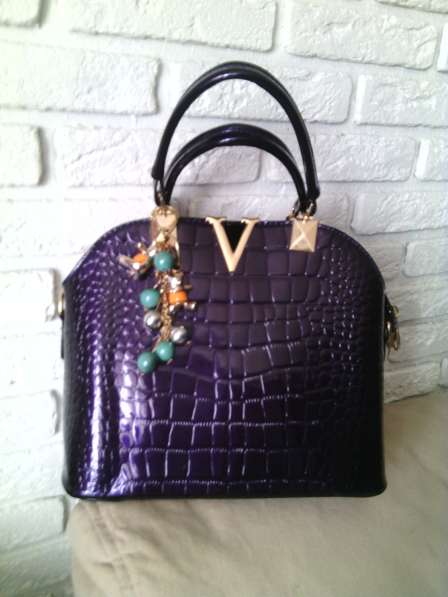 Сумочка женская нарядная