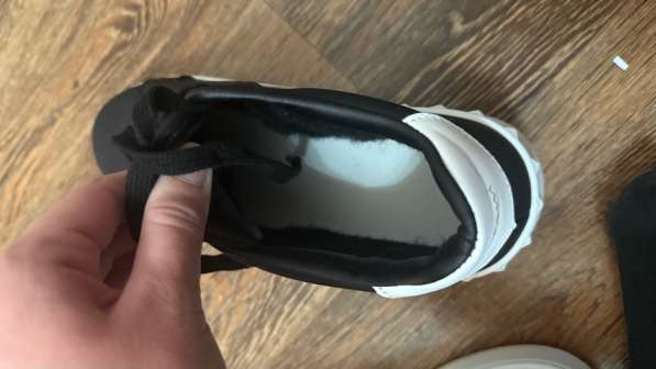 Кроссовки женские в Грозном