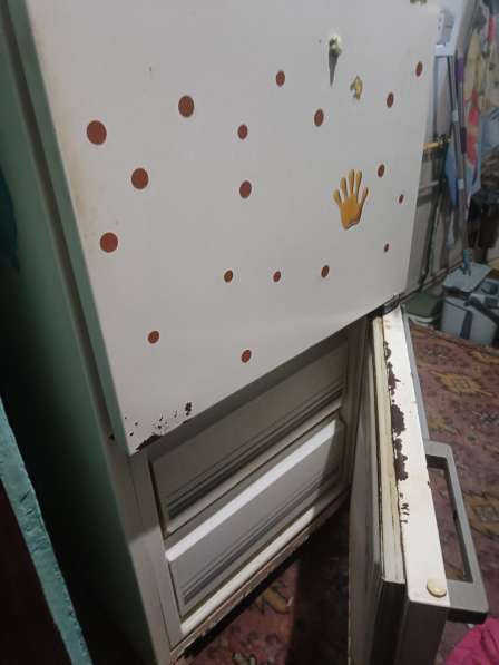 Продам холодильник в 