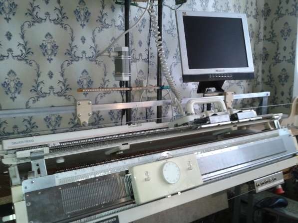 Продам электронную вязальную машину силвер реед в Тюмени фото 3