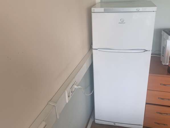 Холодильник indesit st 167 в Королёве фото 4