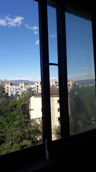 Продается 2 комнатная квартира в Тбилиси в фото 3