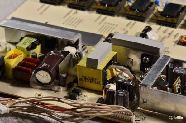Power Input Board монитора FM-136A в Москве фото 10