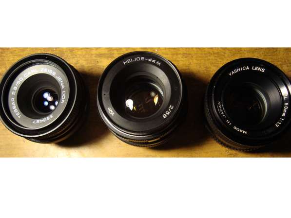 Три мануальных объектива с байонетом Nikon F