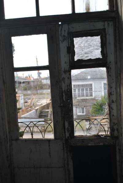 Квартира под ремонт на главной улице района Набада в фото 8