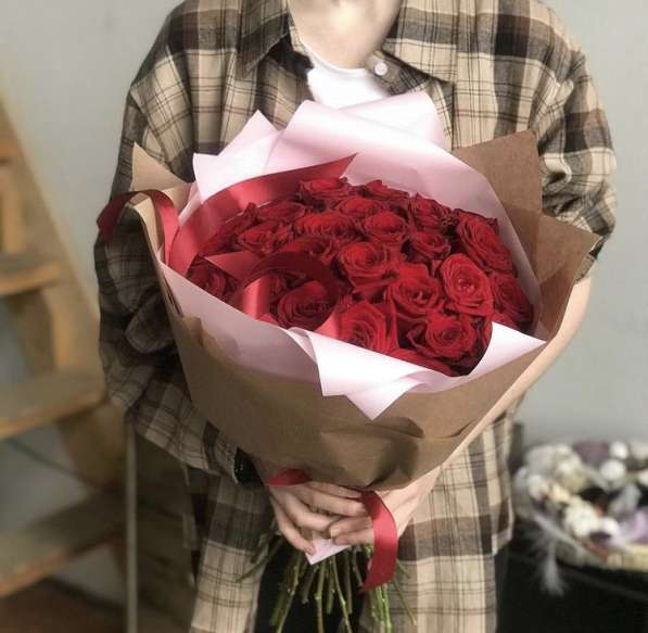 Розы цветы букет с доставкой в Москве фото 5