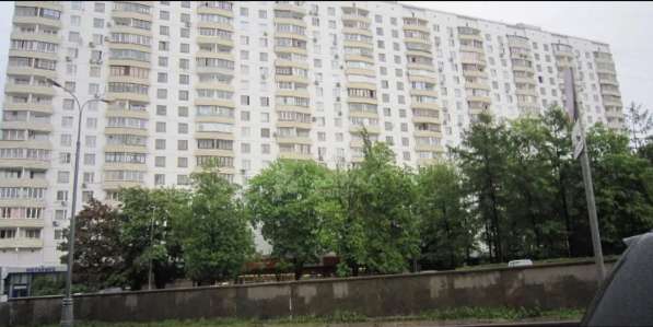 Продается торговое помещение с арендаторами в Москве фото 3