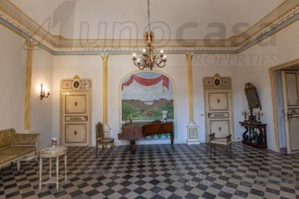 Продается элегантная укрепленная резиденция в Комизо Сицилия