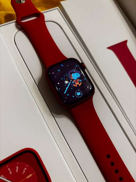 Часы Apple Watch 8 41mm red в Санкт-Петербурге фото 5