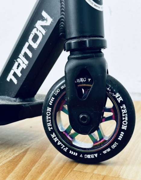 Самокат TRITON