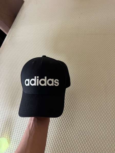 Оригинальная Adidas кепка