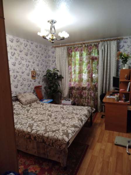 Продам 2х комн кв м-н