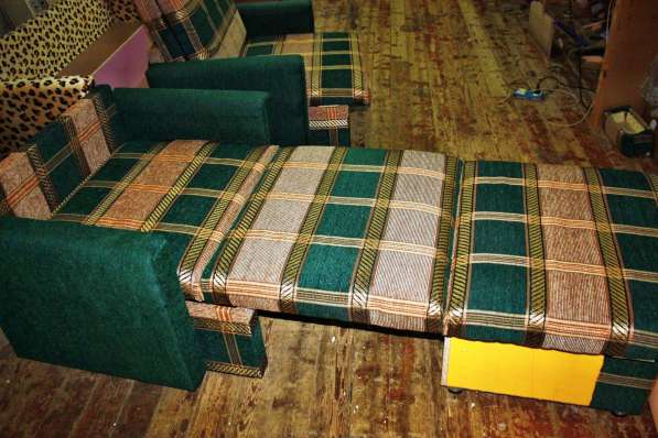 Выкатное мягкое кресло 70х190 см Зеленая клетка в Санкт-Петербурге