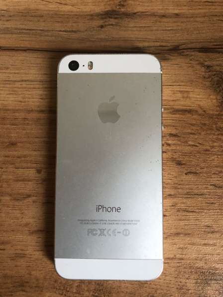 IPhone 5 s 16 в Санкт-Петербурге