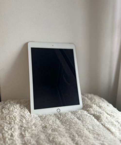 Apple iPad 32gb WI-FI+ Cellular в Ярославле