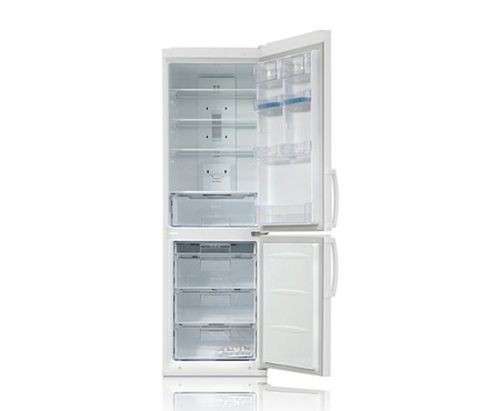 Продается двухкамерный холодильник LG в Анапе