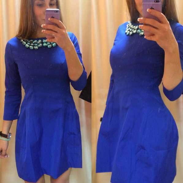 Красивое синее платье размера S