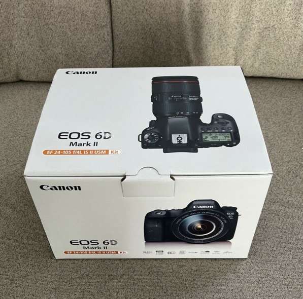 Canon EOS 6D Mark II DSLR with EF 24-105mm f/3.5-5.6 IS STM