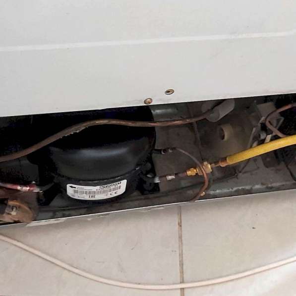 Ремонт холодильников в фото 5