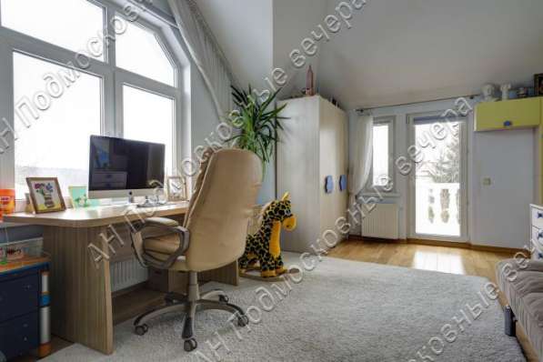 Продам коттедж в Москва.Жилая площадь 350 кв.м.Есть Электричество, Газ. в Москве фото 10