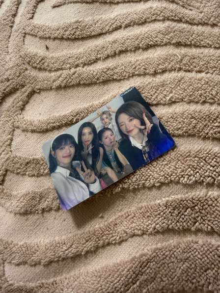 Карточки в Москве