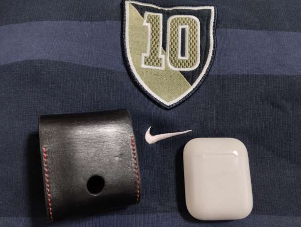 Apple Airpods 2 оригинал в Москве фото 5