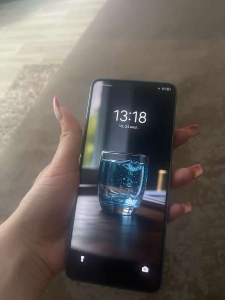 Продам телефон